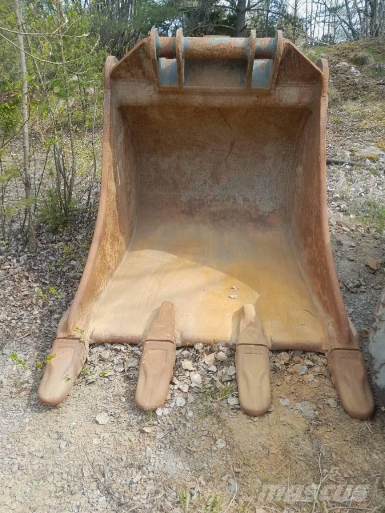  Kynsikauha Turasteel Κουβάδες