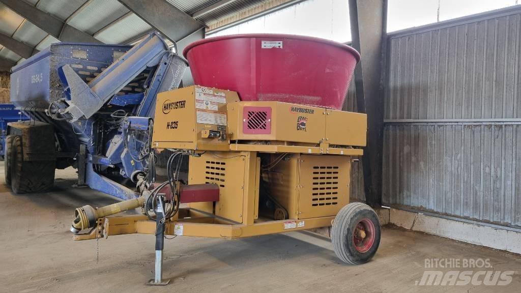 Haybuster H-835 Τεμαχιστές, κόπτες και ξετυλιχτές δεμάτων