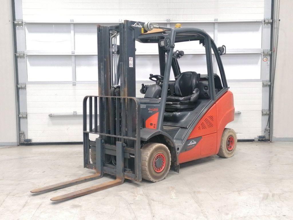 Linde H25T-02 Περονοφόρα ανυψωτικά κλαρκ με φυσικό αέριο LPG