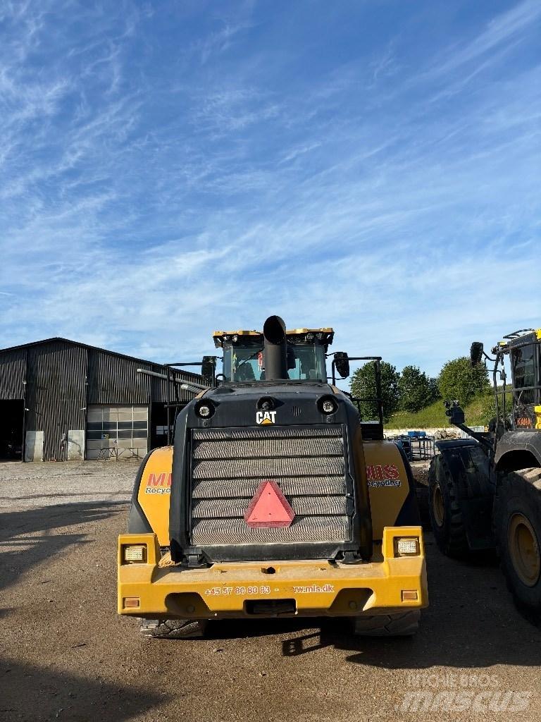 CAT 966m Φορτωτές με λάστιχα (Τροχοφόροι)