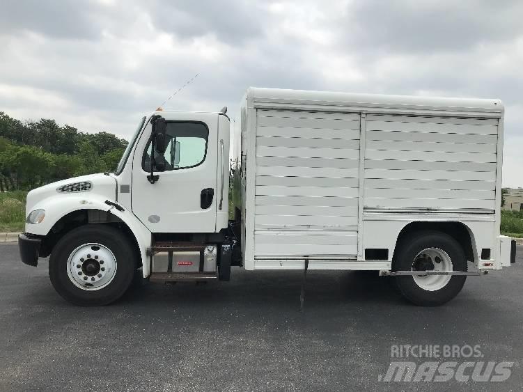 Freightliner M2 Φορτηγά μεταφοράς ποτών