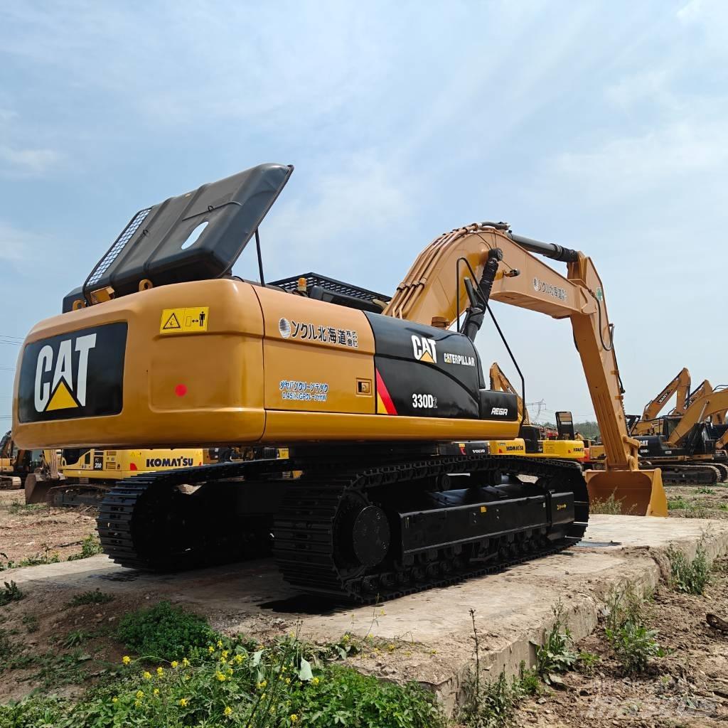 CAT 330D2 Εκσκαφείς με ερπύστριες