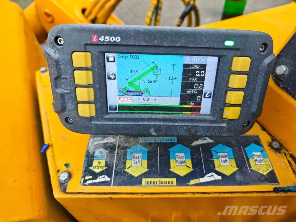 Unic URA 376 C Γερανοί με ερπύστριες