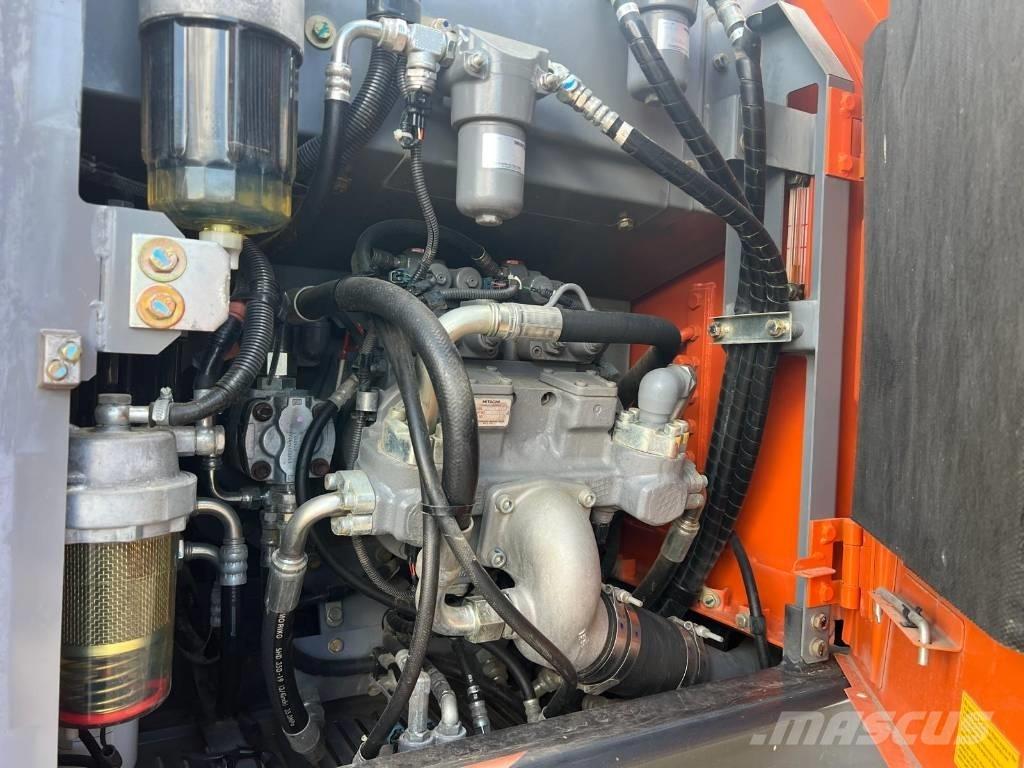 Hitachi ZW 170-5 Εκσκαφείς με τροχούς - λάστιχα