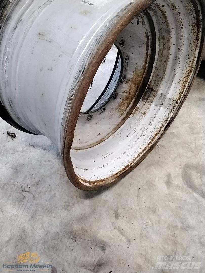 Valmet 901 20x34 Ελαστικά και ζάντες