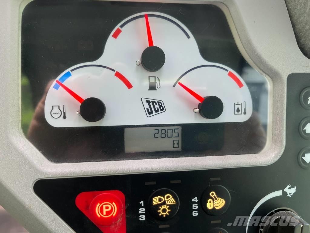 JCB 300 T Φορτωτάκια