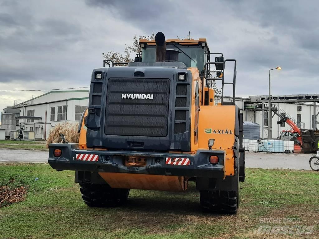 Hyundai HL 980 Φορτωτές με λάστιχα (Τροχοφόροι)