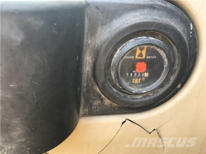 CAT 325 C Εκσκαφείς με ερπύστριες