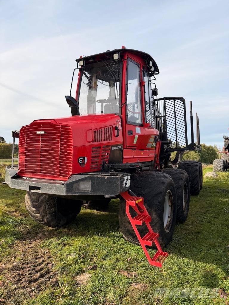 Komatsu 845 Μεταφορείς ξυλείας