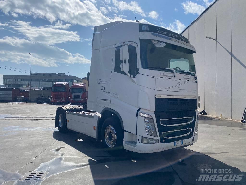 Volvo FH 540 Τράκτορες