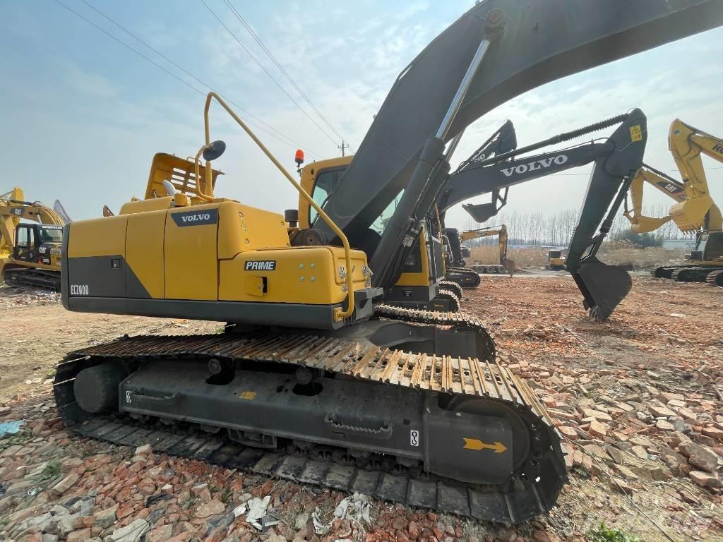 Volvo EC 200 Εκσκαφείς με ερπύστριες