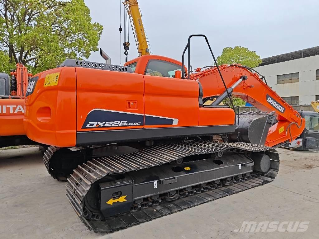 Doosan DX 225 LC-9C Εκσκαφείς με ερπύστριες