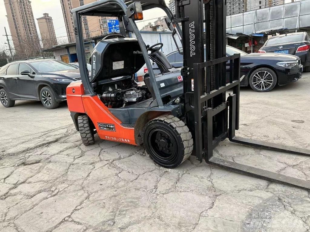 Toyota Toyota8F FD30 Πετρελαιοκίνητα Κλαρκ