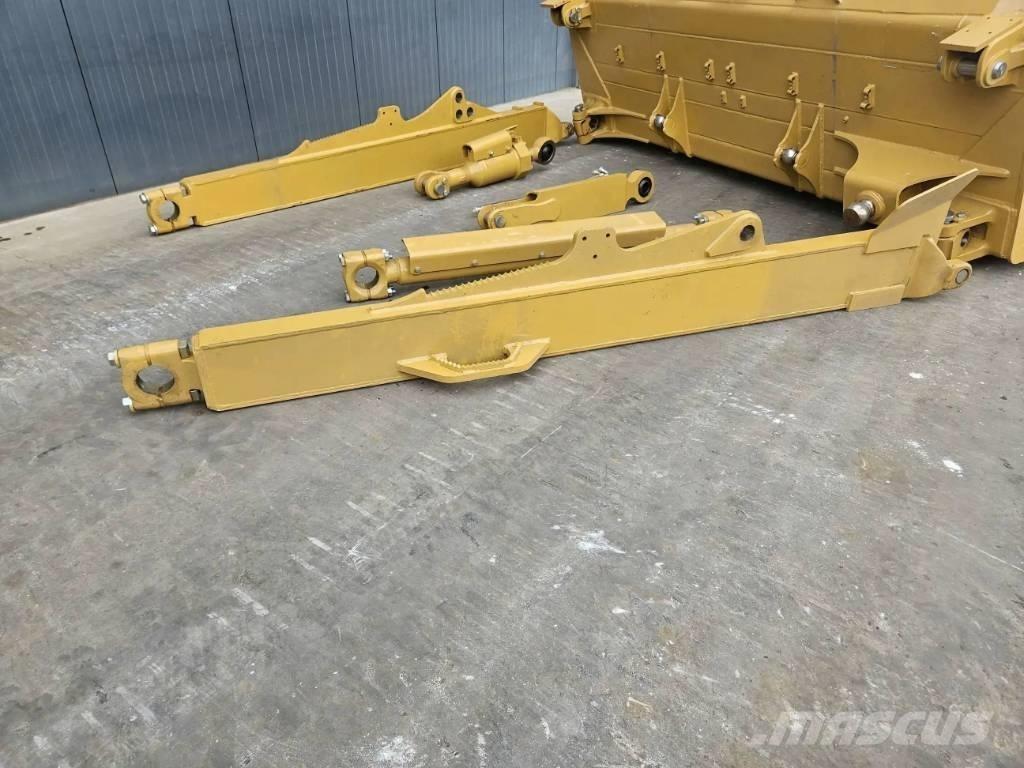 CAT D8N SU Πτερύγια