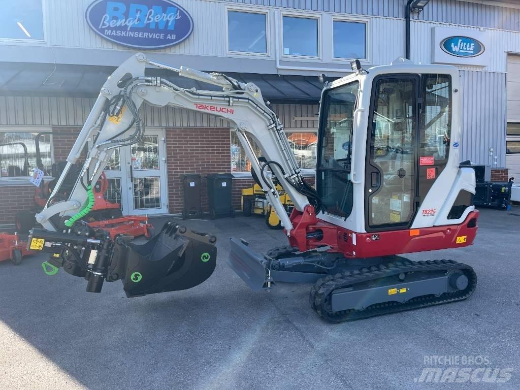 Takeuchi TB 225 Εκσκαφάκι (διαβολάκι) < 7t