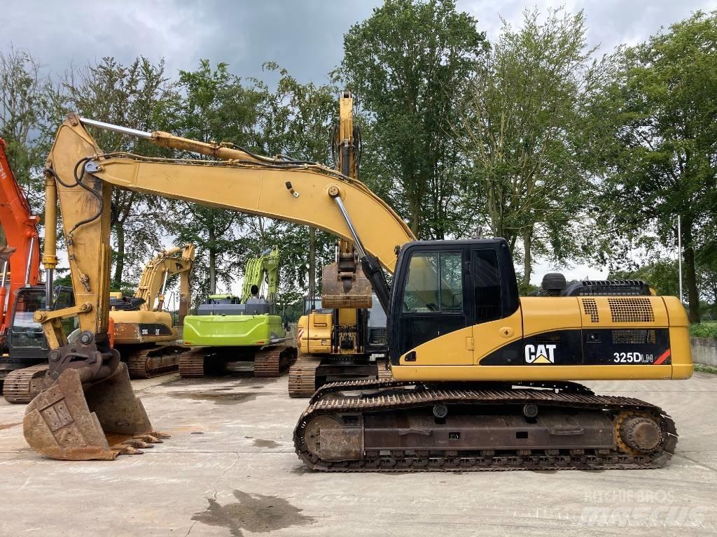 CAT 325 D Εκσκαφείς με ερπύστριες