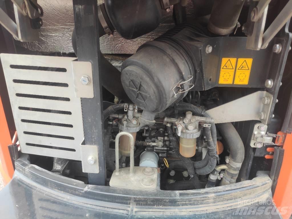 Hitachi ZX 26 U-6 Εκσκαφάκι (διαβολάκι) < 7t