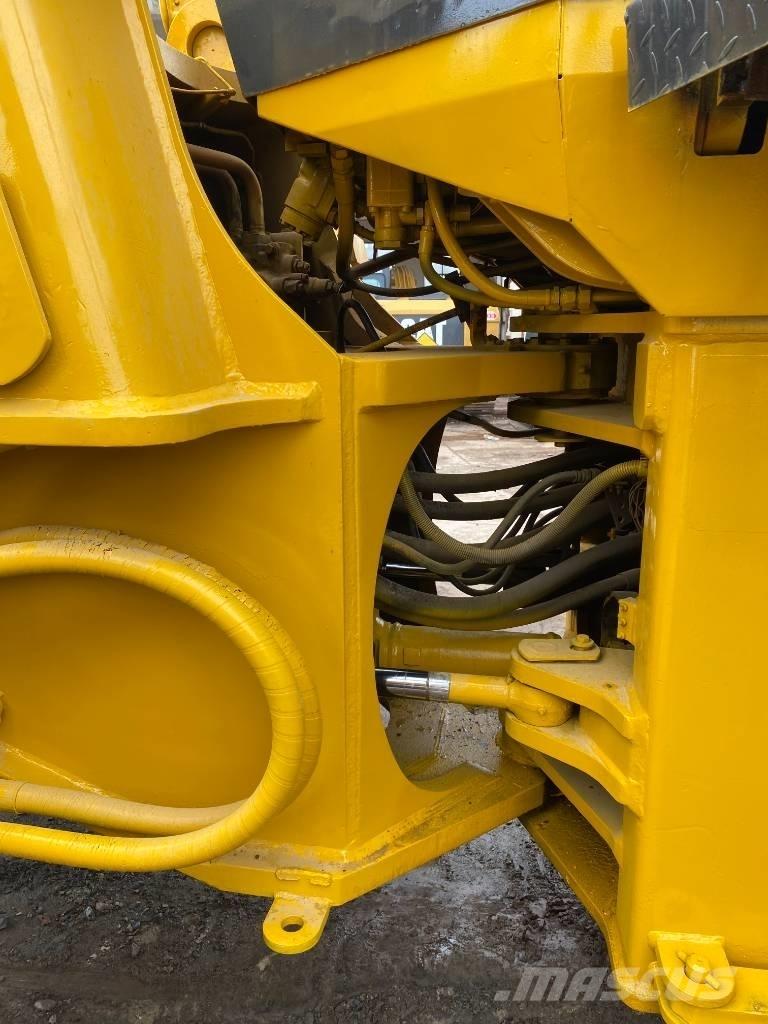 Komatsu WA 470-3 Φορτωτές με λάστιχα (Τροχοφόροι)