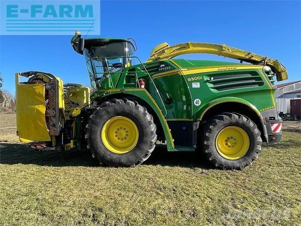 John Deere 8300 Μηχανές χορτονομής