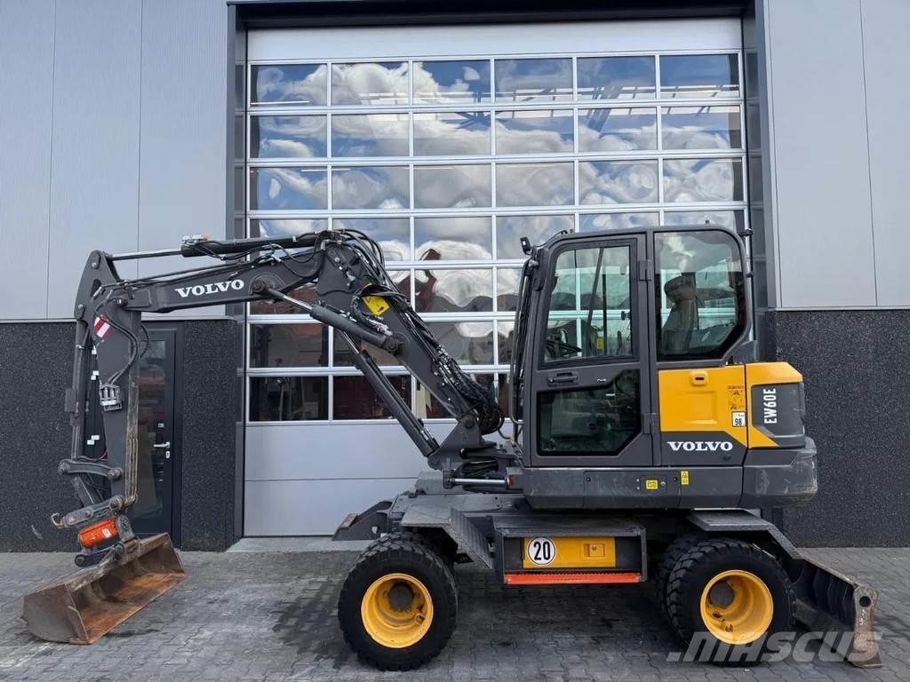 Volvo EW60E | A/C Μίνι εκσκαφείς 7t - 12t