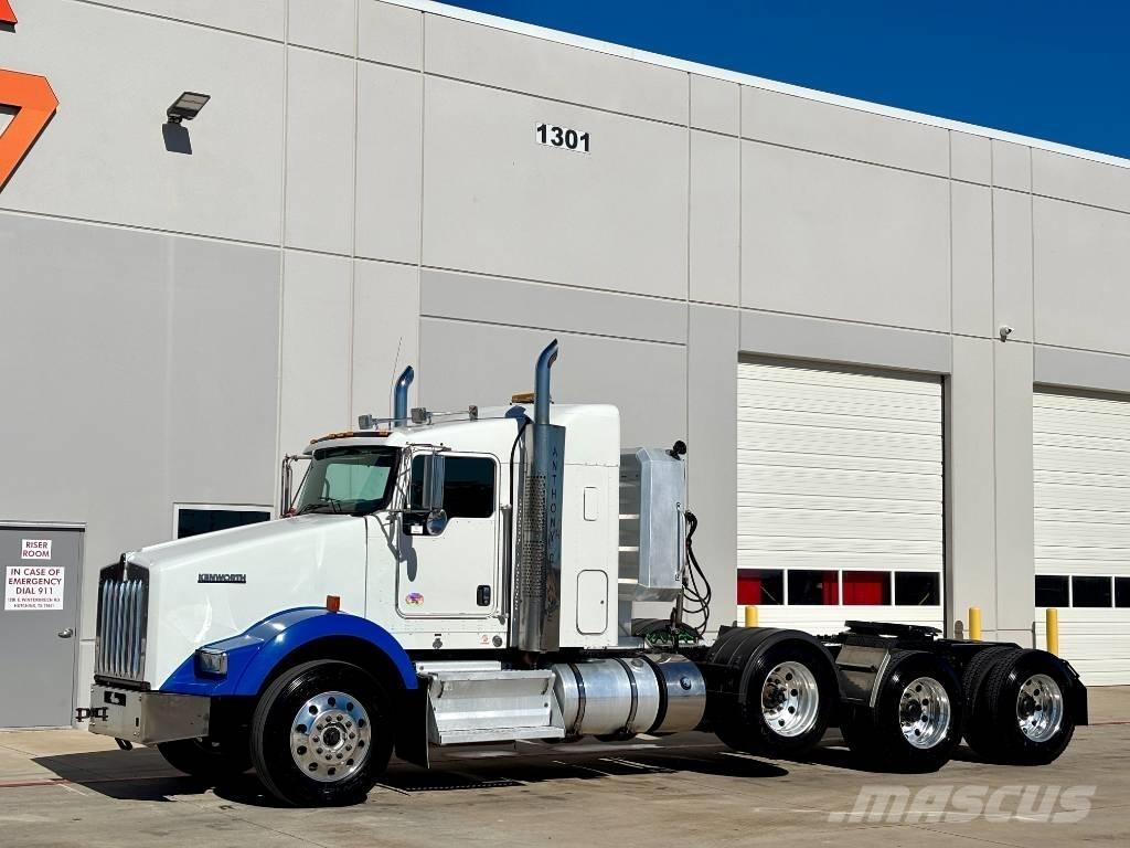 Kenworth T 800 Τράκτορες
