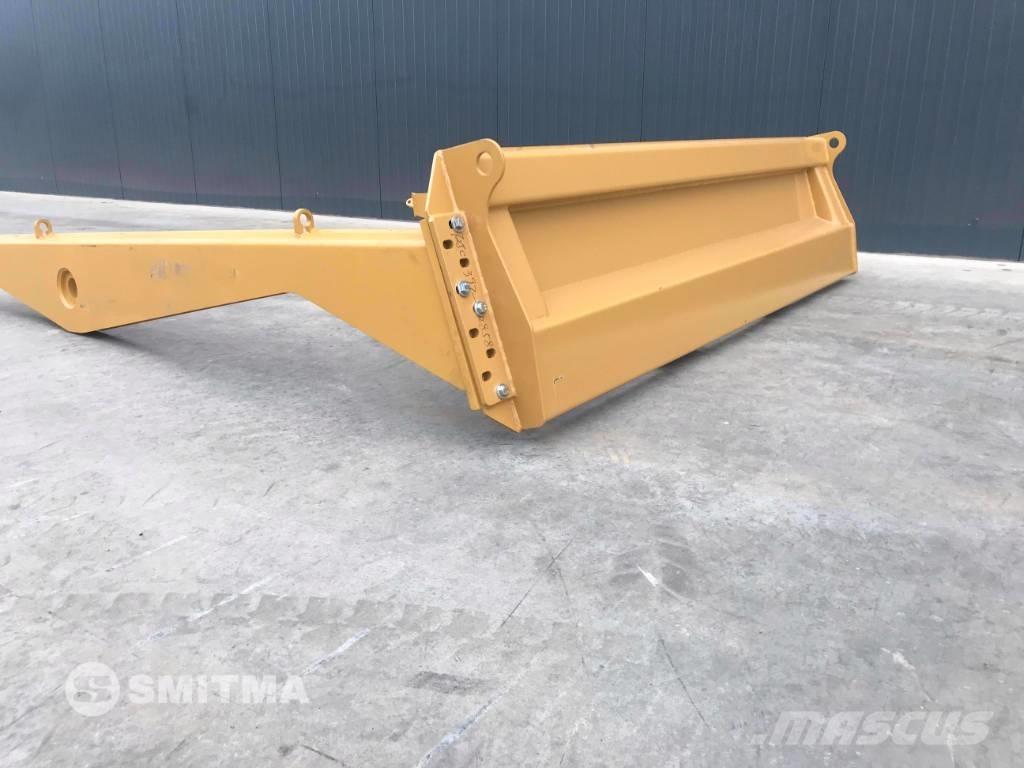 CAT 725C Πτυσσόμενες πόρτες (Tailgates)
