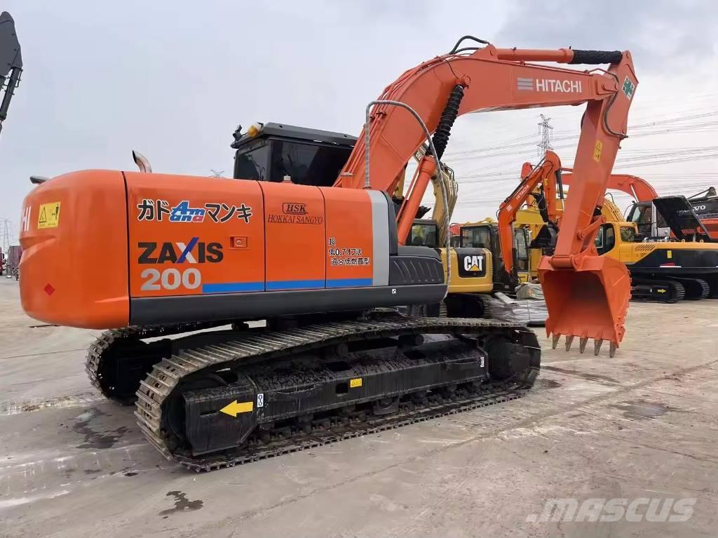 Hitachi ZX 200 Εκσκαφείς με ερπύστριες