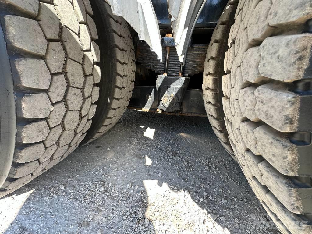 International 7500 Αποφρακτικά οχήματα