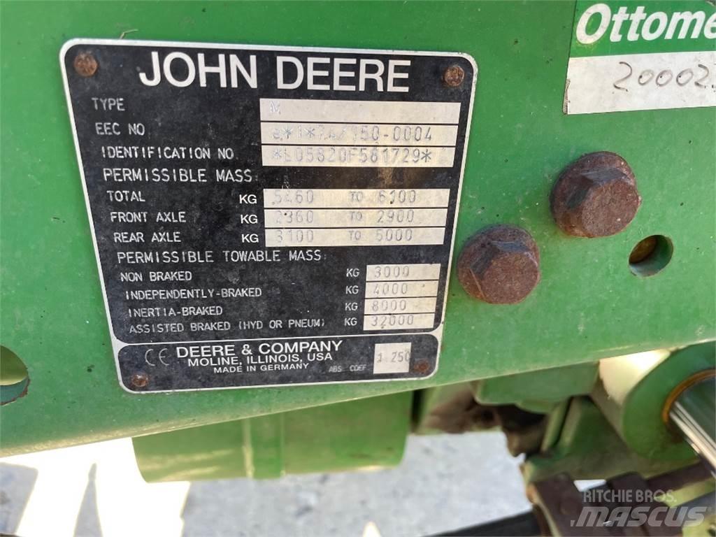 John Deere 5820 Τρακτέρ