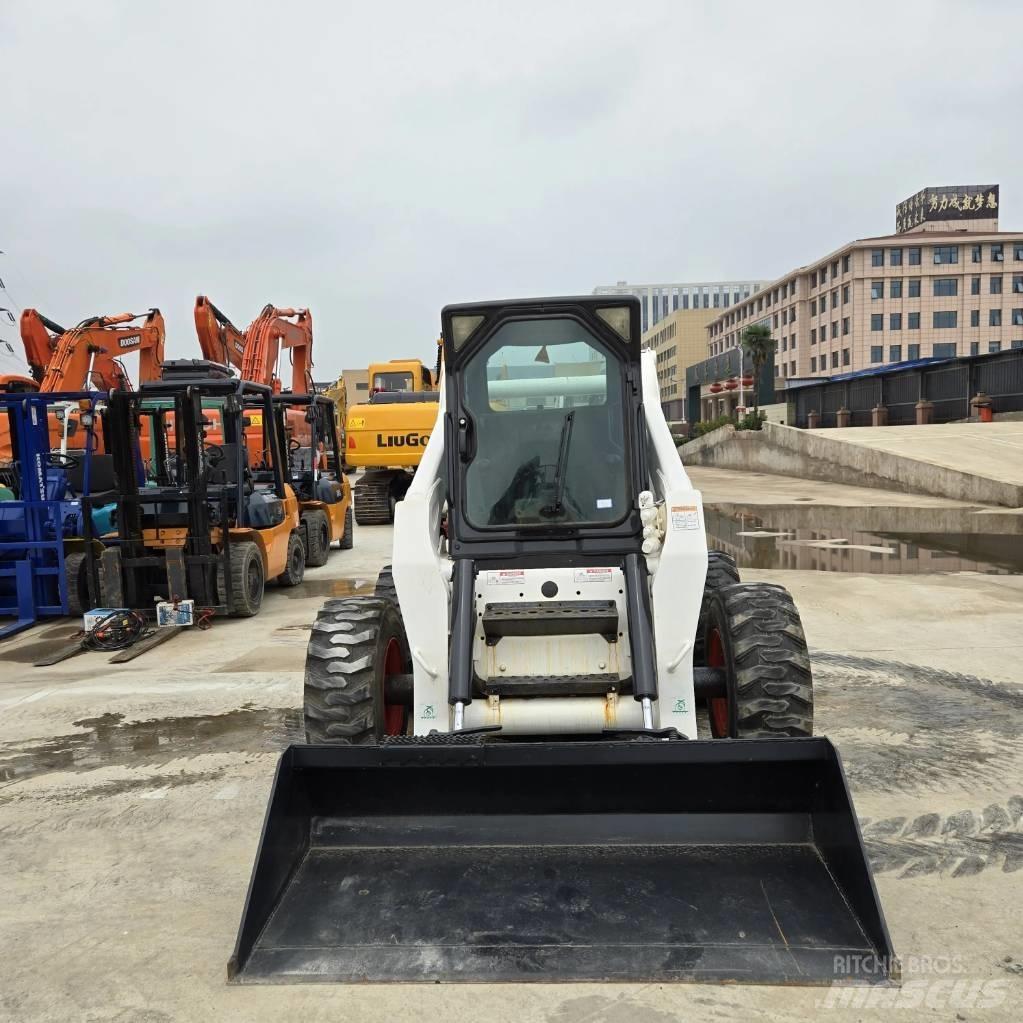 Bobcat S 300 Φορτωτάκια