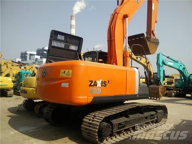 Hitachi ZX 200 Εκσκαφείς με ερπύστριες