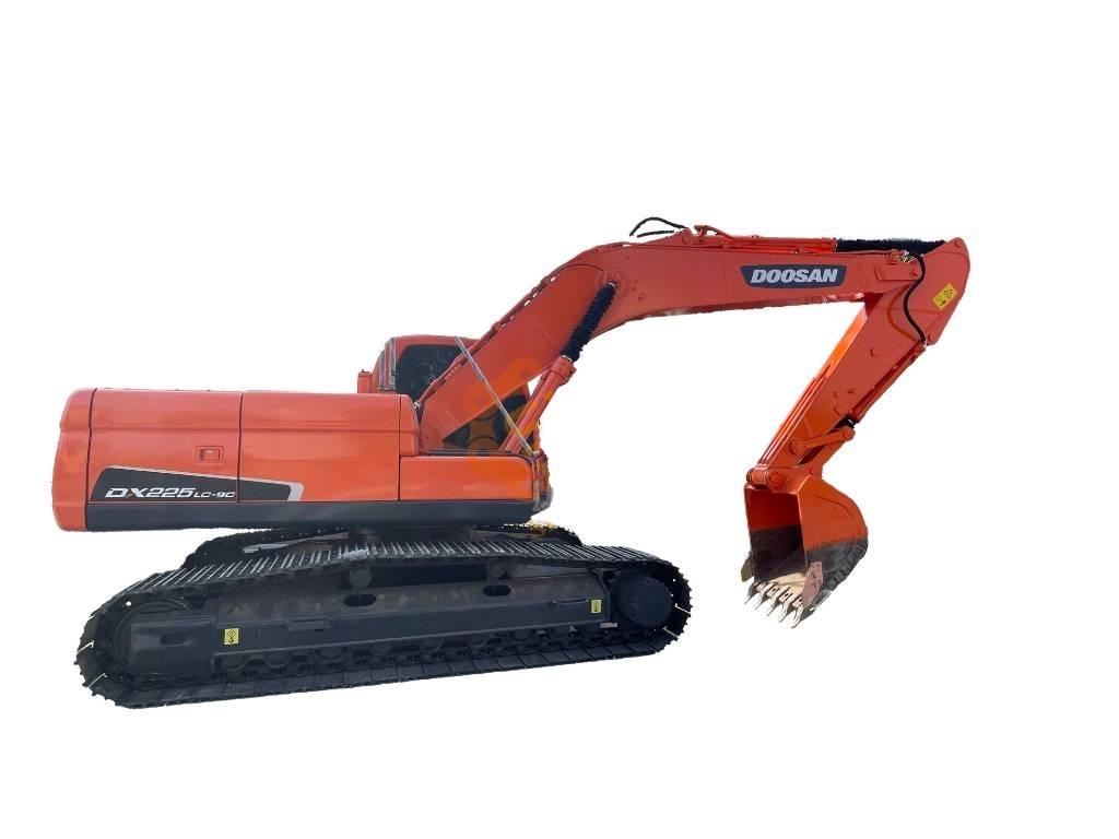 Doosan DX 225 LC Εκσκαφείς με ερπύστριες