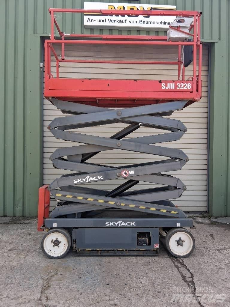 SkyJack SJ III 3226 Ανυψωτήρες ψαλιδωτής άρθρωσης