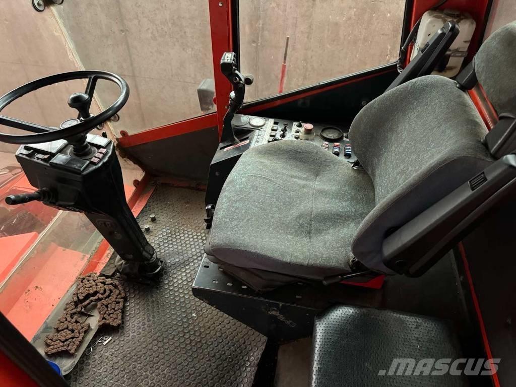 Bourgoin JL 410 A Θεριζοαλωνιστικές μηχανές