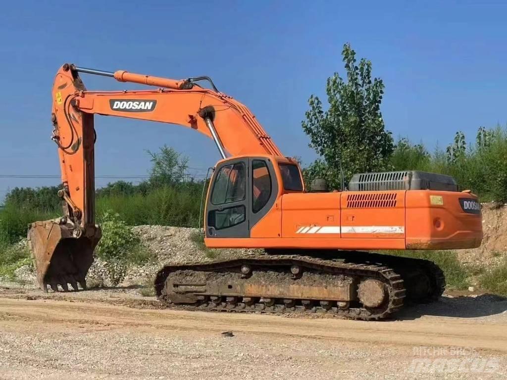 Doosan DX 420 Εκσκαφείς με ερπύστριες