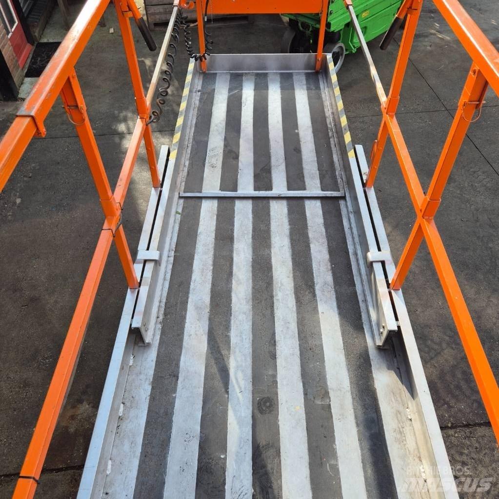 JLG 3246 ES Ανυψωτήρες ψαλιδωτής άρθρωσης