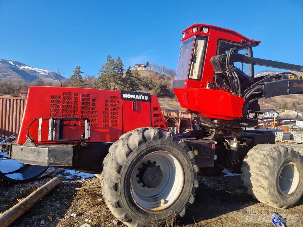 Komatsu 931.1 Θεριζοαλωνιστικές μηχανές