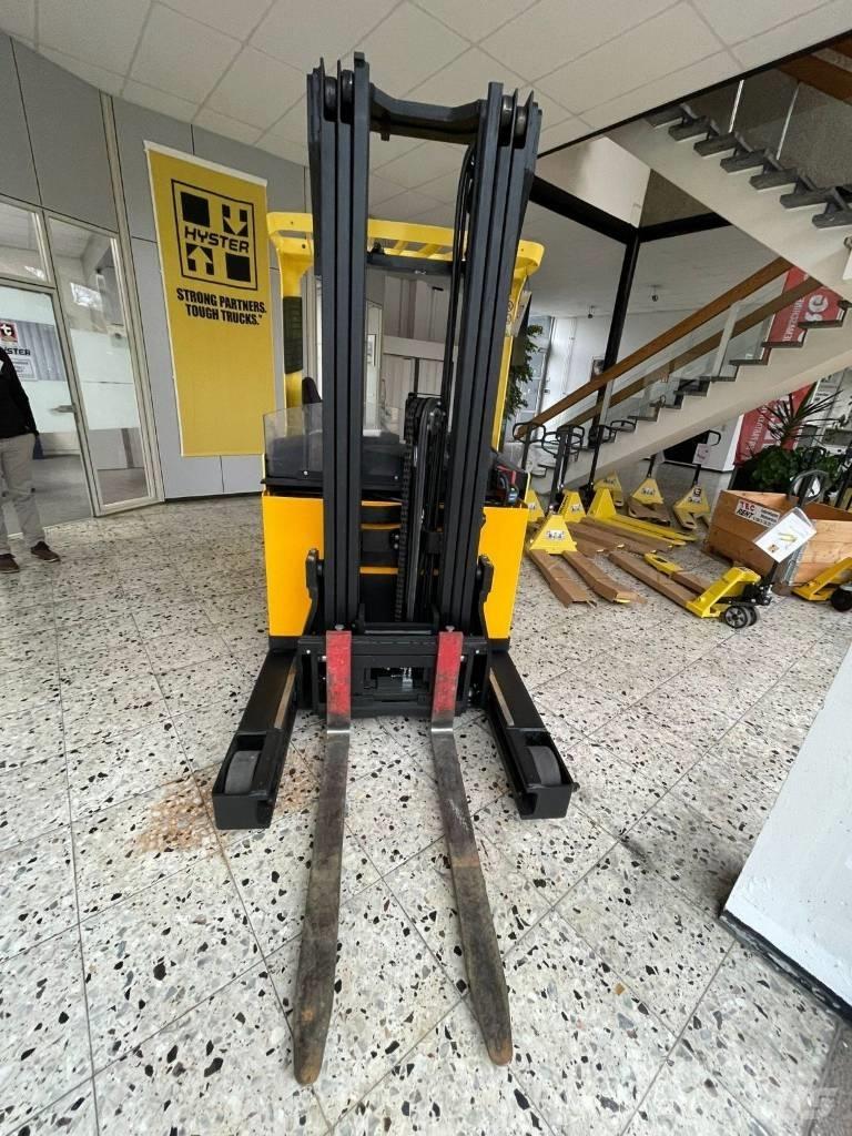Hyster R 1.4 Ανυψωτικά στενών δρόμων