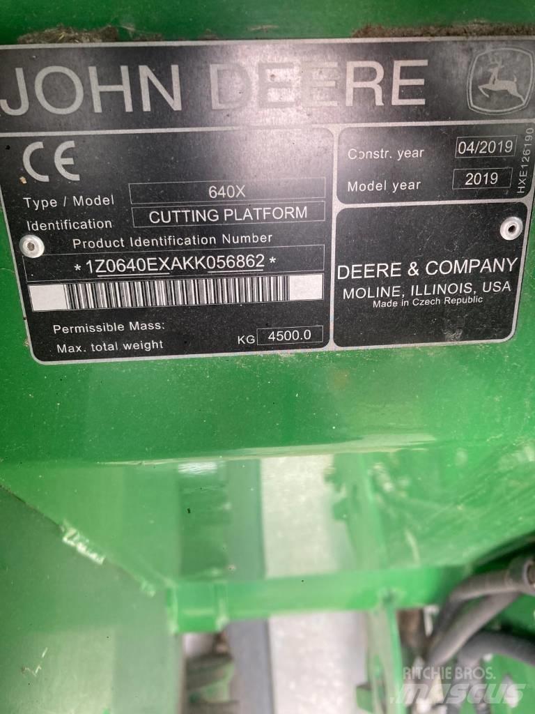 John Deere 640 X Θεριζοαλωνιστικές μηχανές