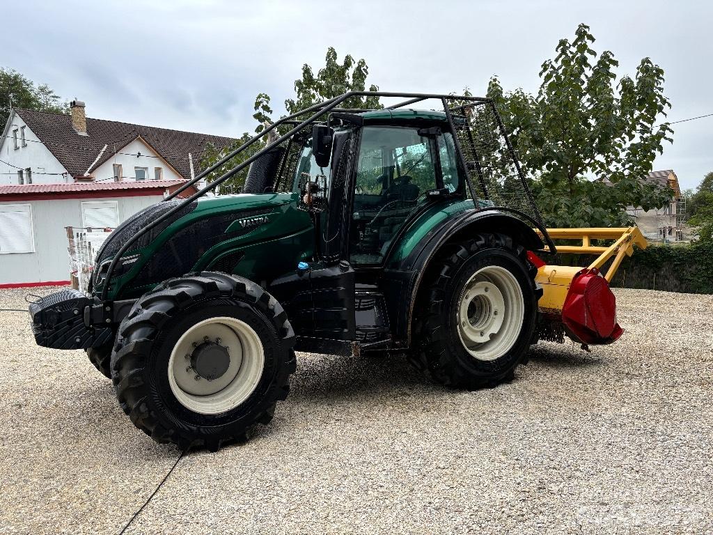 Valtra T 174 Τρακτέρ