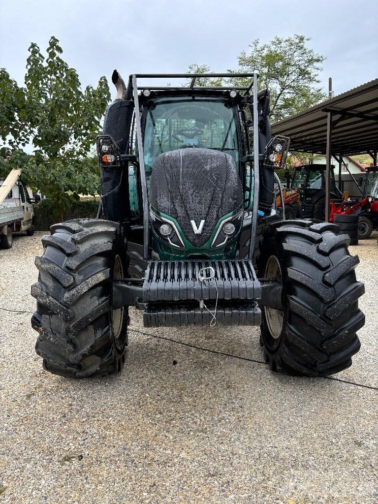 Valtra T 174 Τρακτέρ