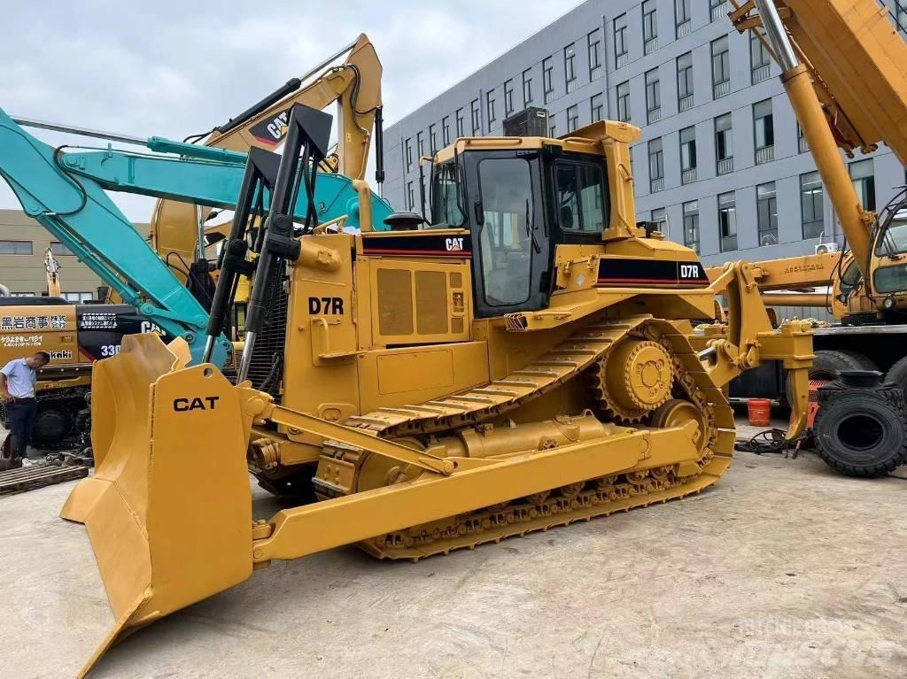 CAT D 7 R Μπουλντόζες με ερπύστριες