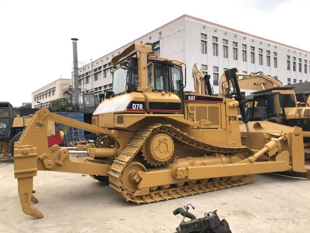 CAT D 7 R Μπουλντόζες με ερπύστριες