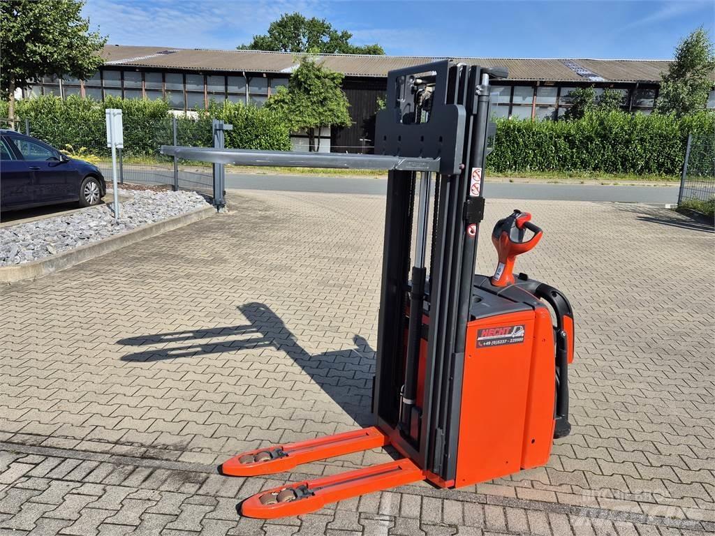 Linde L16APi Παλετοφόρα πεζού χειριστή με ιστό
