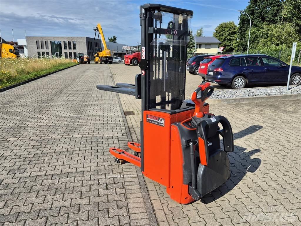 Linde L16APi Παλετοφόρα πεζού χειριστή με ιστό