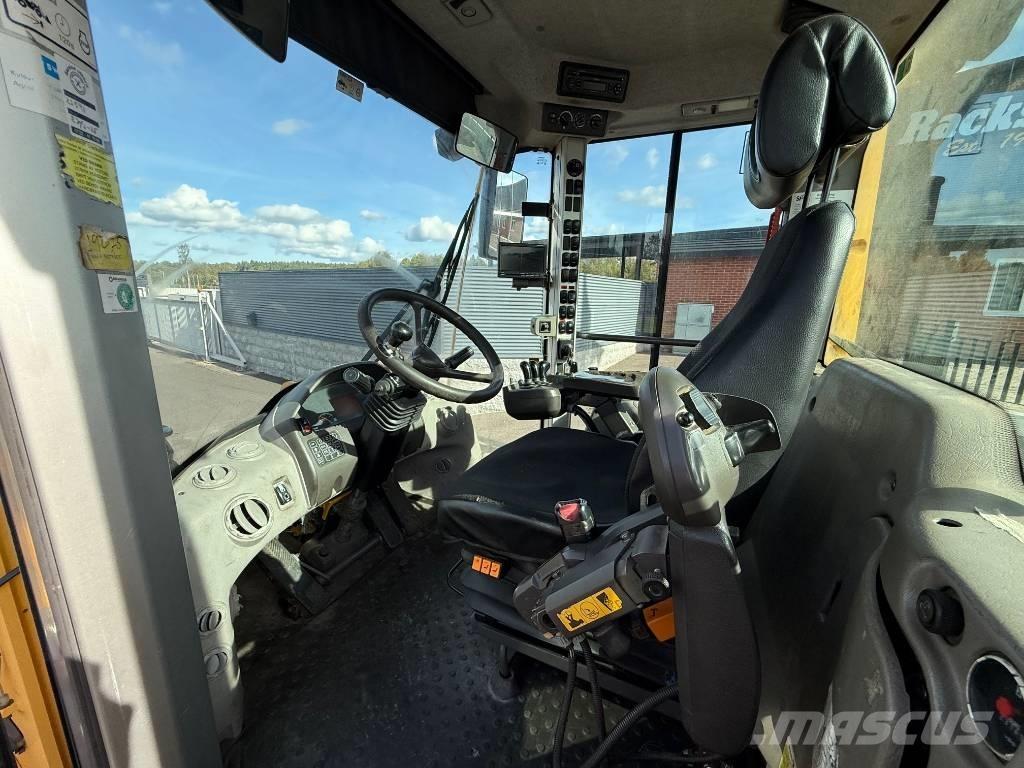 Volvo L 120 F Φορτωτές με λάστιχα (Τροχοφόροι)