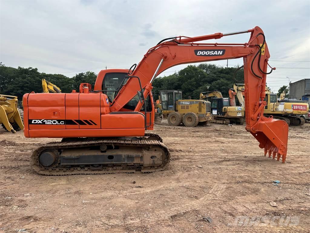 Doosan DX 120 Εκσκαφείς με ερπύστριες