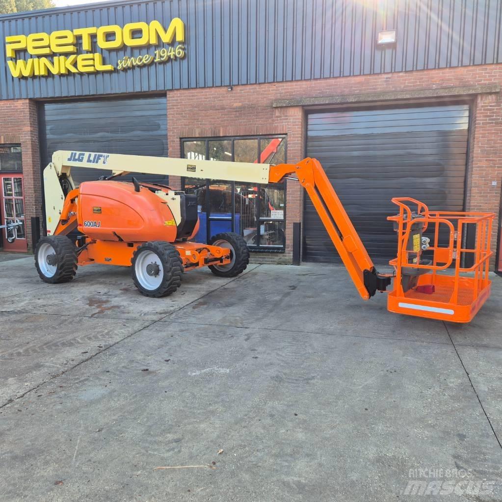 JLG 600 AJ Ανυψωτήρες με αρθρωτό βραχίονα