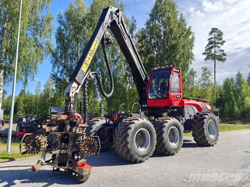 Komatsu 951 Θεριζοαλωνιστικές μηχανές