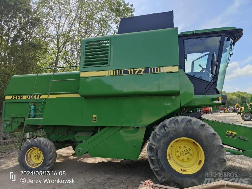 John Deere 1177 Θεριζοαλωνιστικές μηχανές